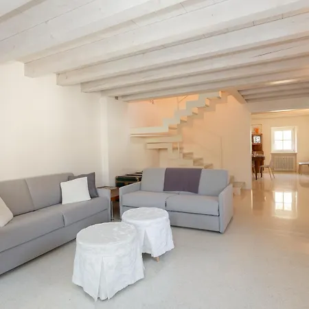 Romeo E Giulietta Lägenhet *