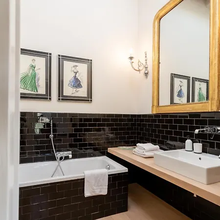 Romeo E Giulietta Lägenhet *